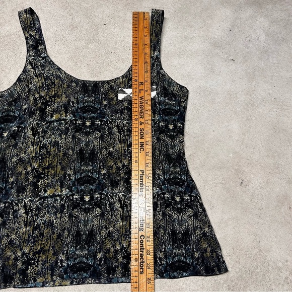 Vena Cava 100% Silk Tank Top Abstract Beaded Pocket Lightweight Size 6 - Picture 6 of 7